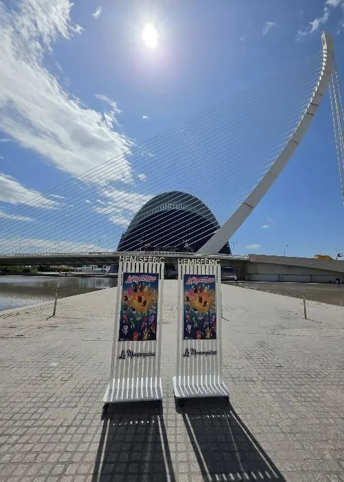 Vinilos Valencia para publicidad exterior y soportes promocionales